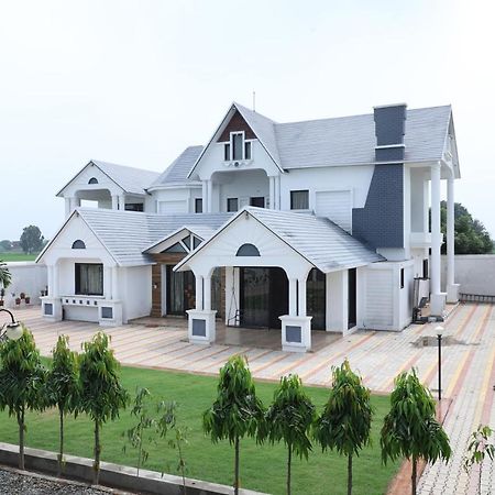 Gill Farm Stay Amritsar Extérieur photo