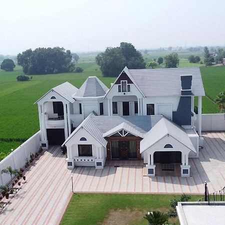 Gill Farm Stay Amritsar Extérieur photo