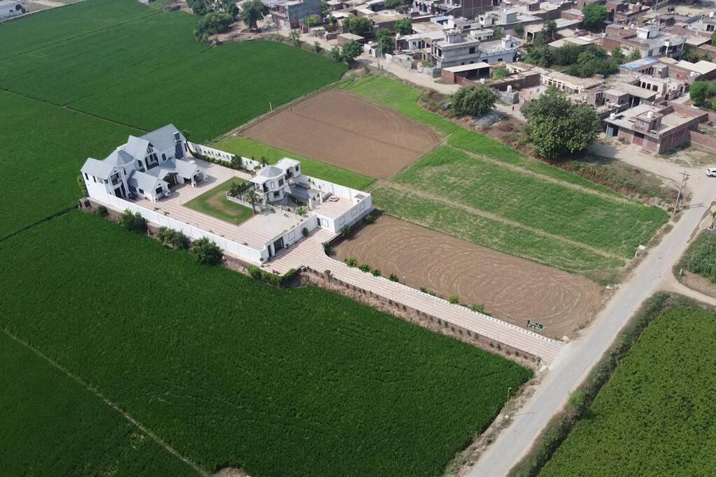 Gill Farm Stay Amritsar Extérieur photo
