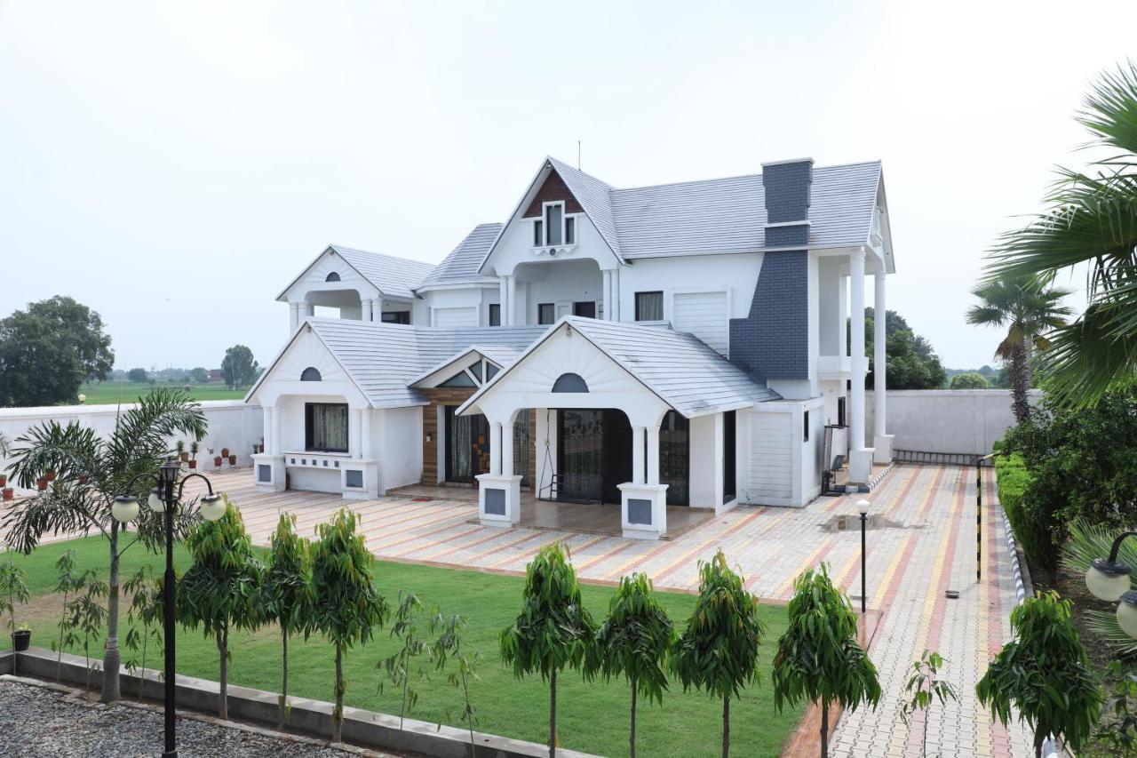 Gill Farm Stay Amritsar Extérieur photo